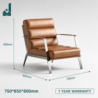 Chaise de conférence exécutive ergonomique moderne en cuir avec structure métallique et accoudoirs fixes pour usage professionnel, commercial et hôtelier