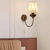 Lampe murale LED vintage américaine rétro moderne pour chambre à coucher, en fer, E14, avec interrupteur, abat-jour blanc personnalisable pour salon