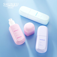 Faible MOQ – Flacon pulvérisateur vide en PET de 60 ml, 80 ml, 100 ml pour crème solaire, hydratant, brume, cosmétiques, parfum, et spray corporel en plastique