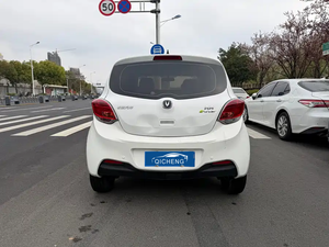 Venta al por mayor de vehículos de nueva energía usados en China: Coches usados pequeños Changan, vehículos familiares eléctricos puros a bajo <span class=keywords><strong>precio</strong></span> - Product Image 5