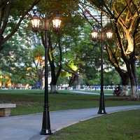Europäisch-Amerikanische Beliebte Torpfosten-Solar-LED-Gartenlampe Druckguss-Aluminiumlegierung Klassisches Design Hof-Landschaftsbeleuchtung