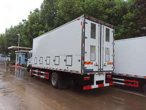 Camion de transport isotherme pour poussins d'un jour de 6,8 m avec système de ventilation pour la livraison aux couvoirs et l'approvisionnement des fermes avicoles - Product Image 5