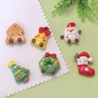 100 Pezzi di Decorazioni Natalizie in Resina, Campanelle Colorate a Forma di Pupazzo di Neve, Alberi e Personaggi Cartoon per Scrapbooking e Fai-da-Te