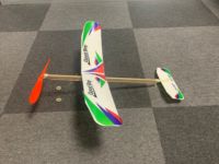Kits de montage DIY Avion à réaction en caoutchouc pour les kits éducatifs scientifiques des élèves