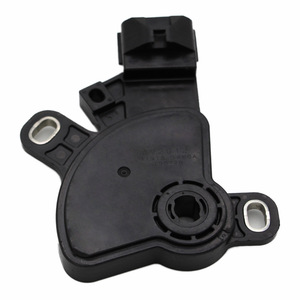 Interrupteur de sécurité de position de vitesse Nissan 31918-1XK0A pour la remplacement et la réparation des interrupteurs automobiles - Product Image 2