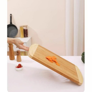 Tabla de cortar de bambú rectangular multifuncional para cocina, tabla de cortar para verduras, frutas y pizzas - Product Image 4