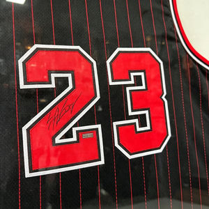 Custom Borderless Relief Jersey <strong>Frame</strong> Professional Sports Collectibles Showcase Sleek <strong>Shadow</strong> <strong>Box</strong> for Modern Apartments - Product Image 3