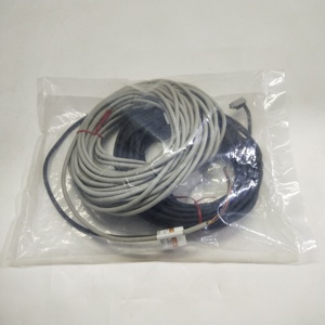 Le câble de connexion pour rideau lumineux de sécurité SL-P15N est neuf et d'origine - Product Image 1