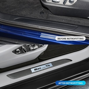 Bande décorative de seuil en fibre de carbone, bande décorative de seuil de porte automobile en carbone sec brillant pour Cayenne Macan Panamera - Product Image 3