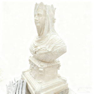 Esta es una escultura europea de busto de la Reina Velada, tallada integralmente a mano en mármol beige natural. - Product Image 3