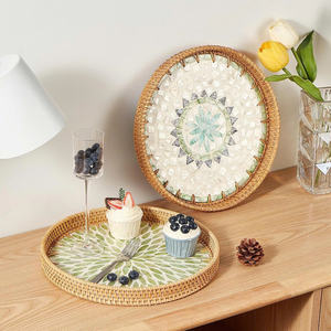 Bandeja Decorativa de Ratán Hecha a Mano, Ecológica, con Acabado Lacado Duradero para Servir Alimentos, Frutas, Té, Hoteles y Restaurantes - Product Image 6
