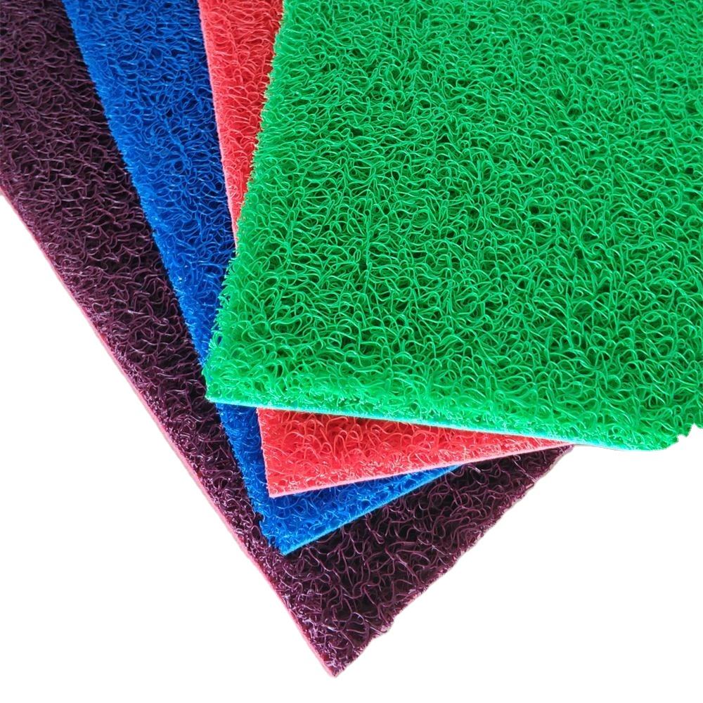 Rojo, verde, negro, gris