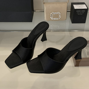Chaussures à talon tendance, sexy, élégantes, mode 2025, nouvelles sandales pour femmes - Product Image 5