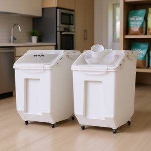 Contenedor hermético de cocina Vevor de 15L con ruedas para almacenar alimento para mascotas y arroz, incluye 2 tazas medidoras. - Product Image 2