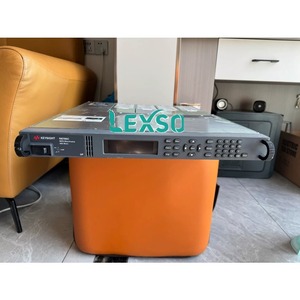 Système d'alimentation modulaire à profil bas Keysight N6700C xgeqpt xgeqpt - Product Image 1