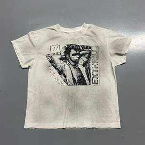 T-shirt personnalisé Kornit DTG, écologique, imprimé pour studio de <span class=keywords><strong>tatouage</strong></span>, fabrication OEM, t-shirt graphique pour <span class=keywords><strong>homme</strong></span>, 100% coton, design personnalisé - Product Image 2