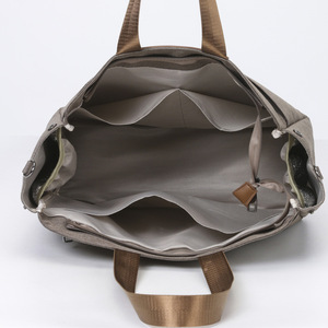 Cochecito portátil de tres piezas para madre e hijo, nuevo, impermeable, con aislamiento, se puede colgar, para comercio exterior. - Product Image 4