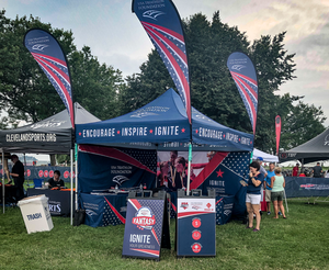 Drapeaux <span class=keywords><strong>de</strong></span> plage personnalisés imprimés, bannières publicitaires extérieures, drapeaux en forme <span class=keywords><strong>de</strong></span> larme, drapeaux à lame, drapeaux swooper pour événements promotionnels, jeux sportifs - Product Image 6