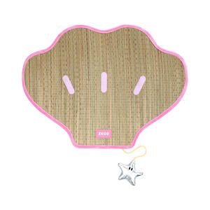 Охлаждающий коврик из красного яблока для домашних животных, дышащая летняя кровать из ротанга с подушечкой для льда, нескользящая охлаждающая подушка для собак и кошек для жаркой погоды - Product Image 6