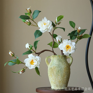 Flor de Camelia Artificial de Yihua Floral Art, 52 cm, Flor de Seda Blanca, Decoración del Hogar, Estilo Moderno y Simple - Product Image 4