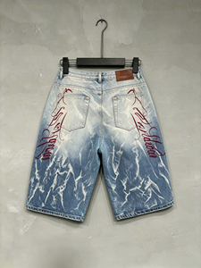 Pantalones Cortos Bermuda de Mezclilla Rectos para Hombre, Estilo Retro, con Textura Mármol Completa, Bordado Cursivo Personalizado y Cierre de Botón Metálico - Product Image 3