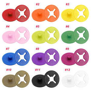 IDEA DE REGALO: Clips Personalizados para Número de Maratón, Hebillas Antideslizantes, Fijaciones de Plástico con Orificios Cruzados para Ropa - Product Image 2