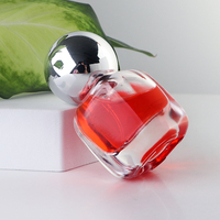 Flacon vaporisateur de parfum portable en verre carré de 15 ml avec capuchon ABS, pulvérisateur à pompe, sérigraphie, emballage de luxe