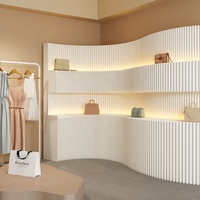Système de cloisonnement intégré à LED en papier kraft alvéolé, pliable, portable et éclairé pour magasin de détail
