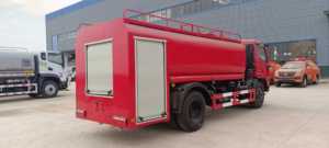 <span class=keywords><strong>Camion</strong></span>-citerne de pompiers urbains 4x2 diesel pour la lutte contre les incendies en ville avec un grand réservoir d'eau et une pompe fiable - Product Image 4
