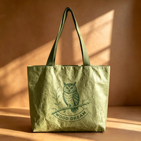 Sac fourre-tout pliable portable moyen en Tyvek Dupont rayé, design élégant, avec illustration personnalisée pour livres et papeterie