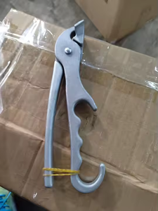 Outils à <span class=keywords><strong>pizza</strong></span> pince à <span class=keywords><strong>pizza</strong></span> en aluminium et en acier inoxydable robuste pince à bol extracteur de bol anti-brûlure - Product Image 6