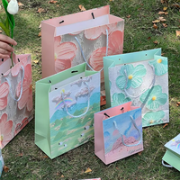 Sac cadeau en papier imprimé de luxe personnalisé avec poignée, motif peinture à l'huile, pour faveurs de mariage et d'anniversaire, sac d'emballage en papier à prix de gros