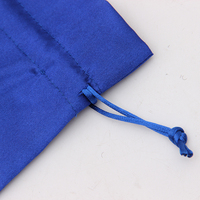 Pochette en satin avec cordon de serrage personnalisée avec logo, sac cadeau en satin de soie de luxe pour bijoux, cosmétiques, parfums, emballage et rangement