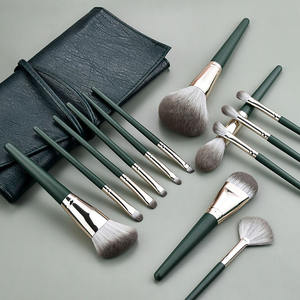 Ensemble de 14 pinceaux de maquillage en plastique vert avec sac, pinceaux de maquillage personnalisés, pinceaux de maquillage, pinceaux demaquillage, p - Product Image 2