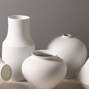 Jarrón de Terracota Vintage, Decoración Única para el Hogar, Jarrón de Cerámica Nórdica para Decoración del Hogar, Jarrón Rústico Decorativo - Product Image 1