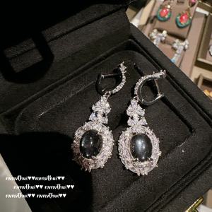 Vintage New Chinese Lychee <strong>Earrings</strong> Rich Vintage <strong>Frozen</strong> Ice Jade Pigeon Egg Petal Gemstone Brass Bowknot Fashionable Studs - Product Image 3