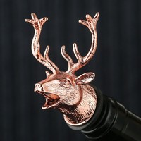 Tête de cerf Aérateur de vin Verseur et bouchon Bouteille d'alcool Verseurs Bec Cerf pour Whisky Alcool Spiritueux