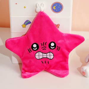 Juguete de Peluche Estrella de Seis Colores Vibrantes, se Agita, Brilla y Reproduce Música al Tocarlo, Juguete Interactivo Divertido y un Regalo Festivo Encantador - Product Image 4