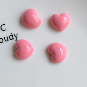 Venta caliente acrílico forma de corazón 1,1*1,3 cm Bubblegum Color corazón espaciador suelto cuentas para DIY collares hechos a mano Accesorios - Product Image 3