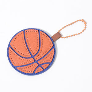 Llavero Versátil con Colgante de Baloncesto de Cuero PU Colorido, Diseño OEM/ODM 2025 - Product Image 6