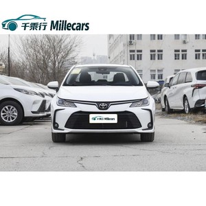 Véhicule Toyota d'occasion Corolla en état quasi neuf Direction assistée Hybride Roues en alliage Utilisation professionnelle Navigation GPS - Product Image 2