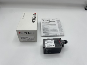 Lector de Códigos de Barras Inteligente KEYENCE Serie SR-X con Protección IP65/IP67 a Prueba de Polvo y Agua, Salida Ethernet/Seríal, Garantía de Un Año - Product Image 2