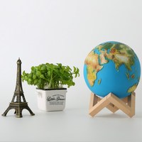Lampe led imprimée 3D représentant le globe du monde, Rechargeable par USB, avec capteur tactile, spot lumineux submergé, idéal pour une décoration de bureau, 3 couleurs de 18cm