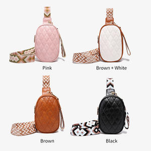 Sac de poitrine décontracté pour femme de style européen et américain, rétro, brodé, bandoulière, chic bohème, disponible pour - Product Image 5