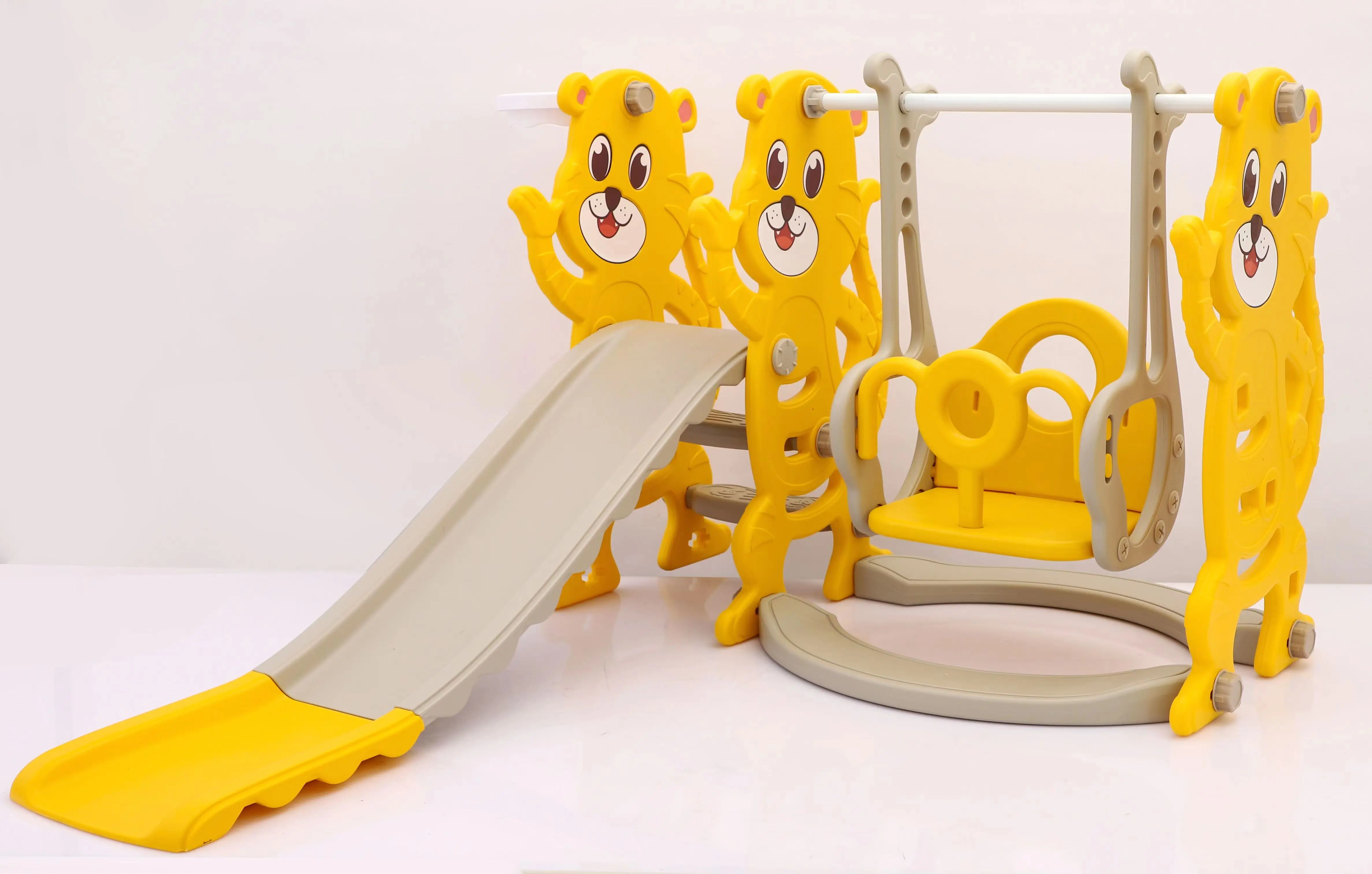 Baby Vivo Tobogán Infantil De Jirafa Amarillo – Para Niños A Partir De 2 Años, Interior Y Exterior, Resistente Y Seguro, Hasta 50 Kg