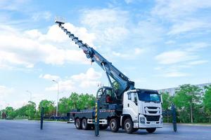 Plataformas Elevadoras Móviles de Trabajo Aéreo Isuzu de 70m Fabricadas en Fábricas Chinas - Product Image 5