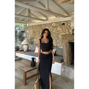 ชุดเสื้อกั๊กสีดำสำหรับผู้หญิง - Product Image 5