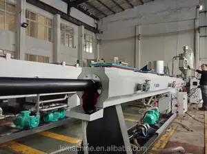 Línea de producción de tubos de plástico PE LIANSHUN, fabricante de máquinas de fabricación de tubos de pequeño diámetro