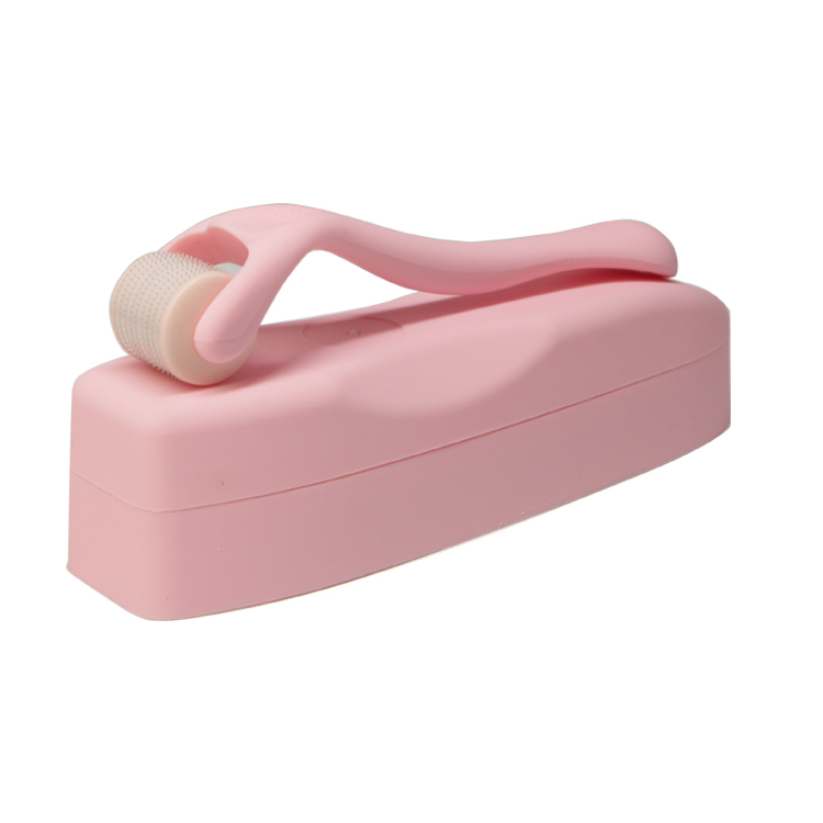 Микро игла derma roller 540 титановый инструмент для красоты для осветления пятен, удаления акне и восстановления шрамов