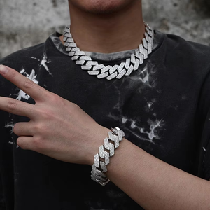 Bracelet Hip-Hop Classique et Élégant en Moissanite et Diamants, Chaîne Cubaine Triple Rangée, Accessoire de Luxe Style Rappeur pour Hommes - Product Image 6